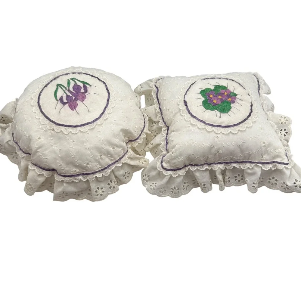 Vintage Handmade Embroidered Lace Pillows‎ Cottagecore Purple Floral Set